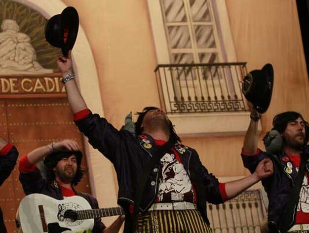 Chirigota 'Los Juaqu&iacute;n Pamplina, cantautores de la Plaza Mina' (2&ordm; premio)

Foto: Julio Gonzalez-Jesus Marin-Lourdes de Vicente