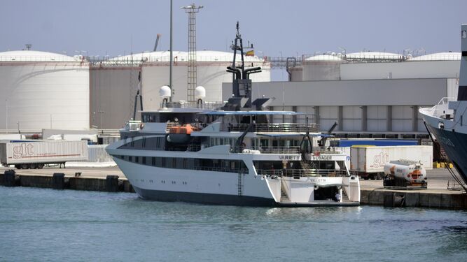 El crucero de lujo 'Variety Voyager' escoge Algeciras para una escala técnica