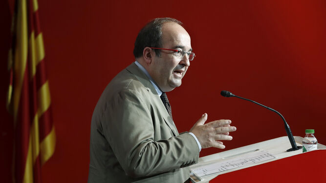 Miquel Iceta, primer secretario del PSC, ayer en una rueda de prensa.