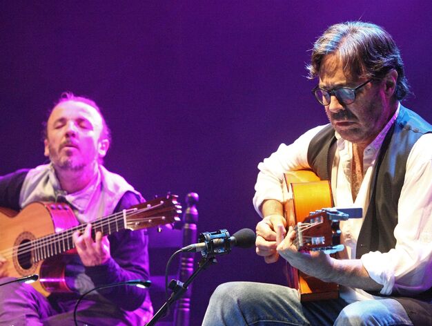 Al Di Meola, en el IV Encuentro de Guitarra Paco de Luc&iacute;a