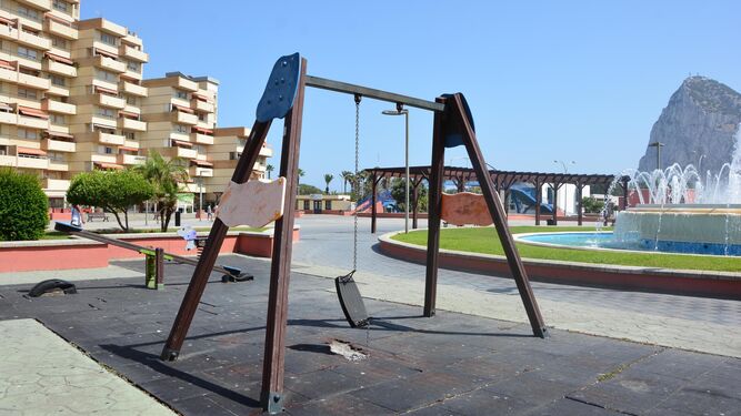 El Ayuntamiento invertirá 300.000 euros en renovar los parques infantiles