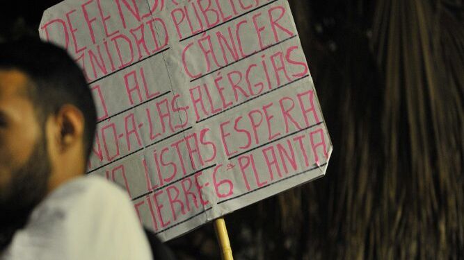 Una pancarta en la manifestación de Algeciras del pasado viernes.