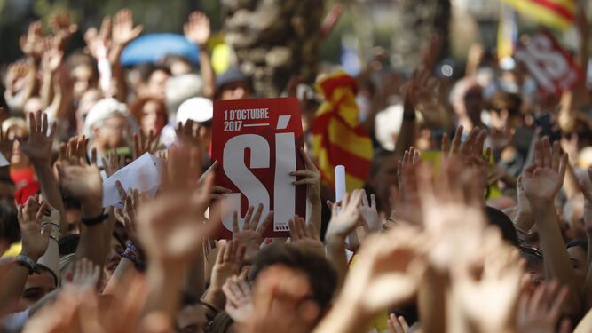 Manifestantes independentistas en Barcelona.
