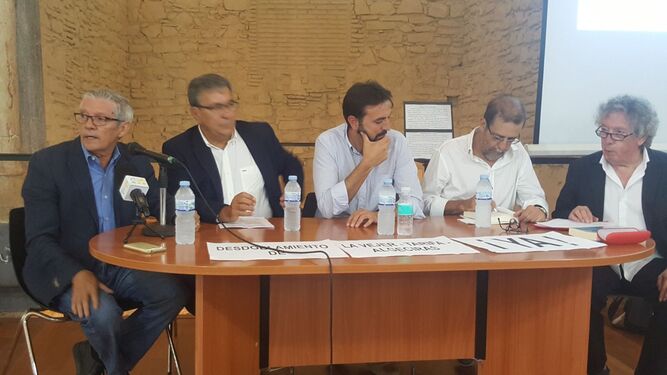 Ildefonso Sena, Juan Antonio Palacios, Francisco Ruiz y Carlos Villanueva, ayer en la presentación.