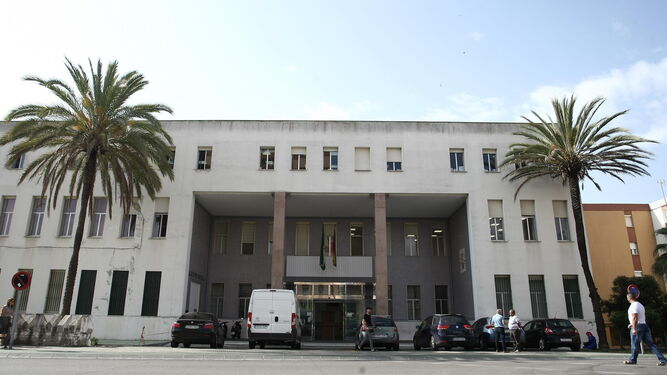 Fachada de los juzgados de Algeciras.