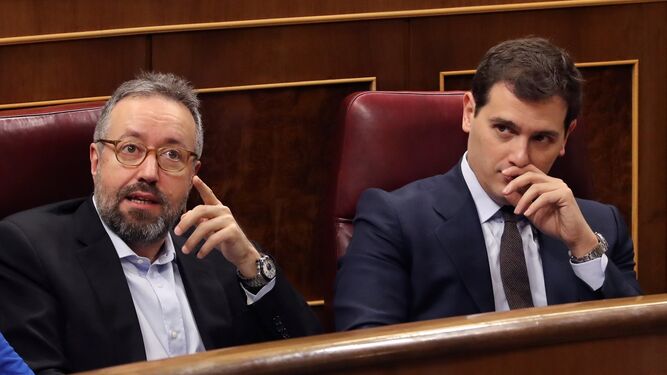 Rivera y Girauta, en el Pleno.