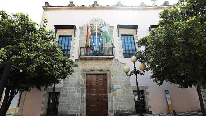 Fachada de la actual sede de la institución, el Palacio de Pemartín en Jerez de la Frontera.