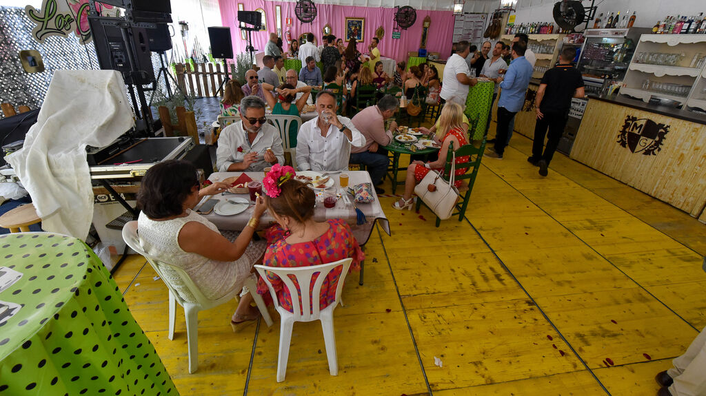 Fotos del ambiente en el martes de la Feria Real de Algeciras