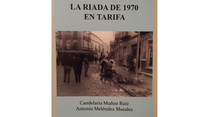 La portada del libro 'La riada de 1970 en Tarifa'.