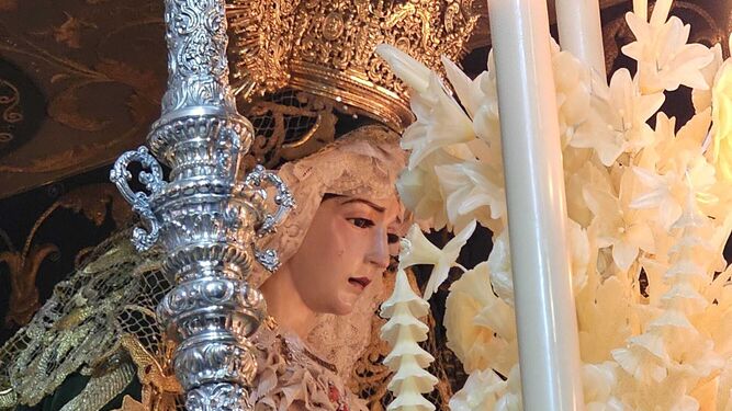 Detalle del rostro de la Virgen de la Esperanza de La Línea.