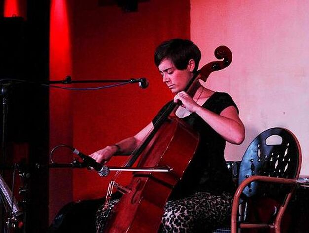 La violonchelista Musergo. 

Foto: Pablo B. Caveda