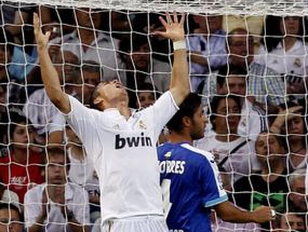 El Real Madrid cumple ante el Getafe en el Bernab&eacute;u (4-2). / EFE