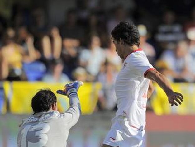 El Sevilla se trae un punto de Villarreal (2-2). / AFP