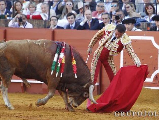 Primer toro de la tarde

Foto: A. Pizarro