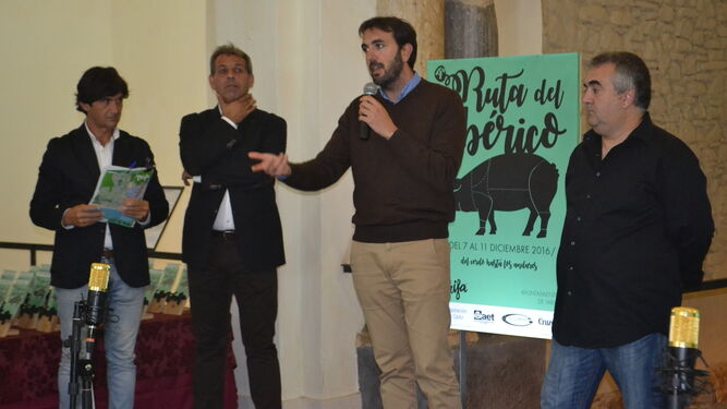 Ruiz y Galindo durante la presentación de la Ruta del Ibérico.