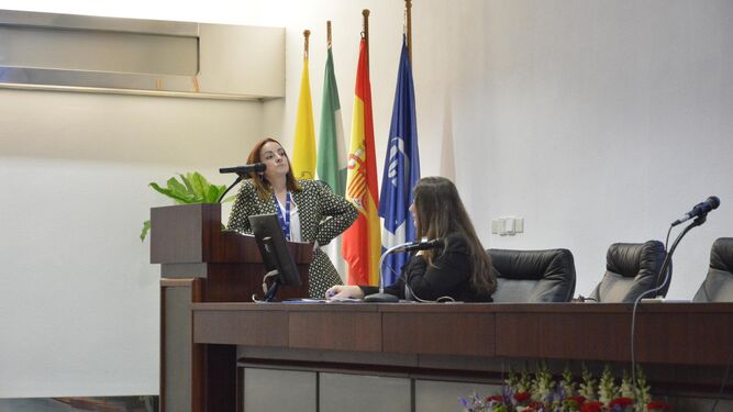 María Romero durante su intervención en las jornadas.