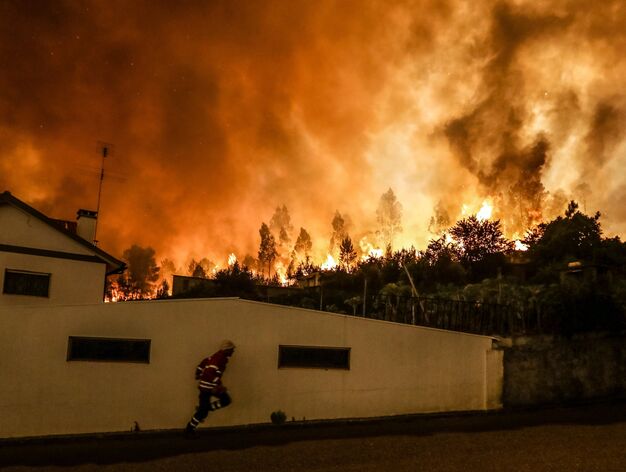 Las im&aacute;genes del grave incendio en Portugal