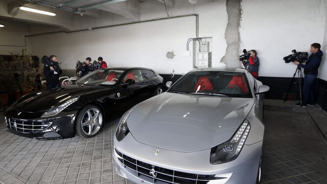 Dos Ferraris donados por el rey Juan Carlos.