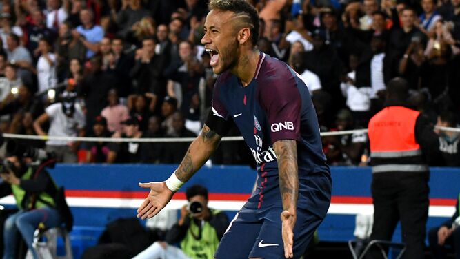 Neymar celebra uno de sus goles el pasado domingo.