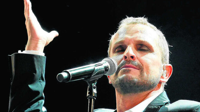 El cantante Miguel Bosé, en una imagen promocional de su nueva gira.