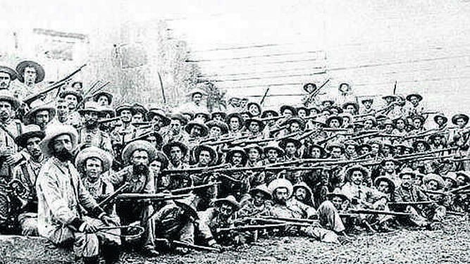 Soldados españoles en ultramar, en 1898.