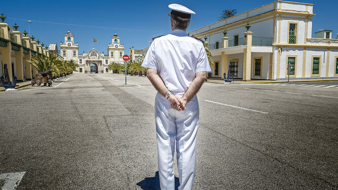 La formación de los marineros saudíes se realizará en los antiguos cuarteles del arsenal de La Carraca.