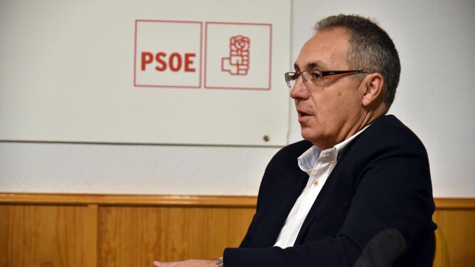 El secretario general del PSOE de Algeciras, Juan Lozano.