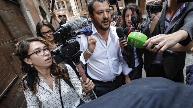 El líder del M5S, Luigi Di Maio, se dirigió ayer a los medios en Roma.
