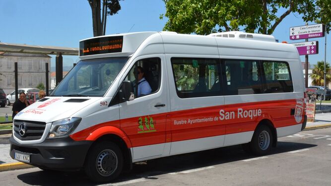 San Roque estrena autobuses urbanos