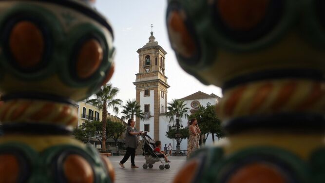 La Iglesia de la Palma, en la Plaza Alta de Algeciras, en la tarde de ayer.