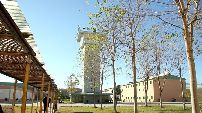 Patio central del centro penitenciario de La Ribera.