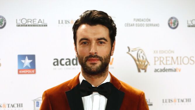 Javier Rey fue galardonado con el premio a ‘Mejor actor’ en los XX Premios Iris.