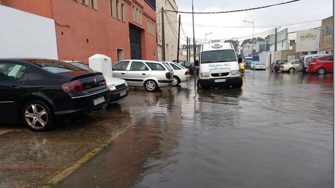 Inundaciones en el polígono de Fadricas, en una imagen facilitada por los propietarios.