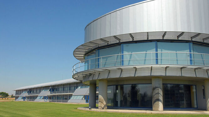 Edificio principal del Centro de Astrobiología (CAB) ubicado en Torrejón de Ardoz (Madrid).