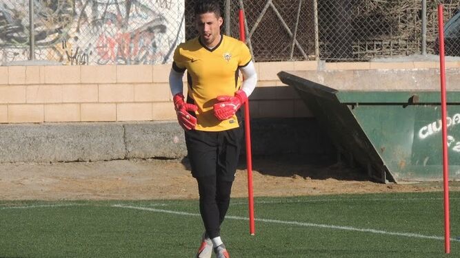 Jero, nuevo portero del Almería B