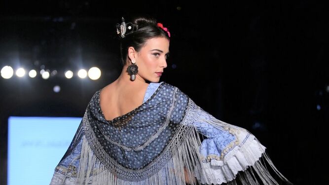 &Aacute;ngela y adela, fotos del desfile en We Love Flamenco 2019