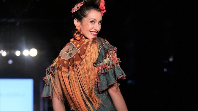 &Aacute;ngela y adela, fotos del desfile en We Love Flamenco 2019