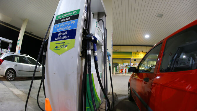 El auge de los coches de gasolina ‘dispara’ un 31% la recaudación por el impuesto de matriculación