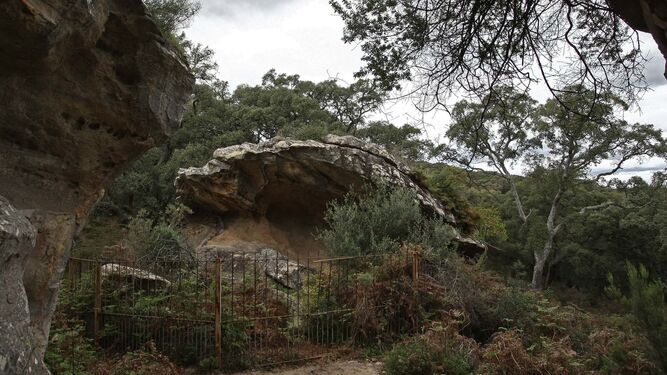 Cueva de Bacinete
