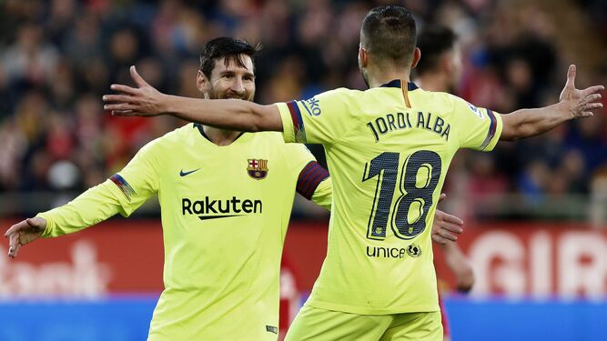 Messi y Alba celebran el segundo tanto del Barcelona.