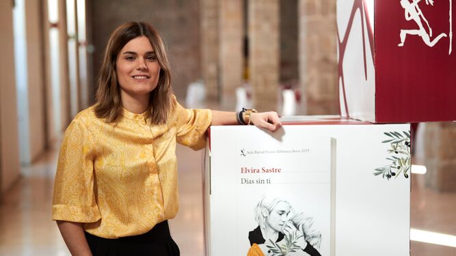 Elvira Sastre, la nueva ganadora del premio Biblioteca Breve.