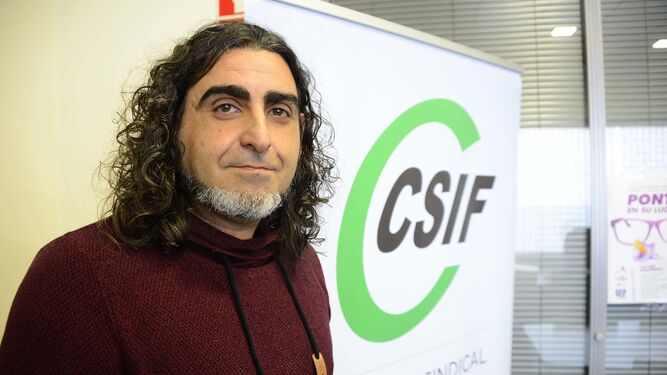 Alberto Puyana en la sede gaditana de CSIF.