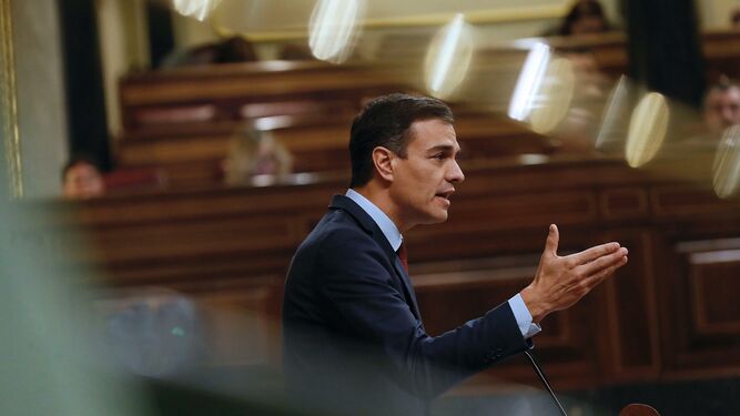 Pedro Sánchez, durante su comparecencia este miércoles en el último pleno del Congreso antes de las elecciones