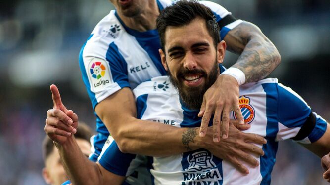 Borja Iglesias celebra el tanto que anotó el pasado sábado al Valladolid.