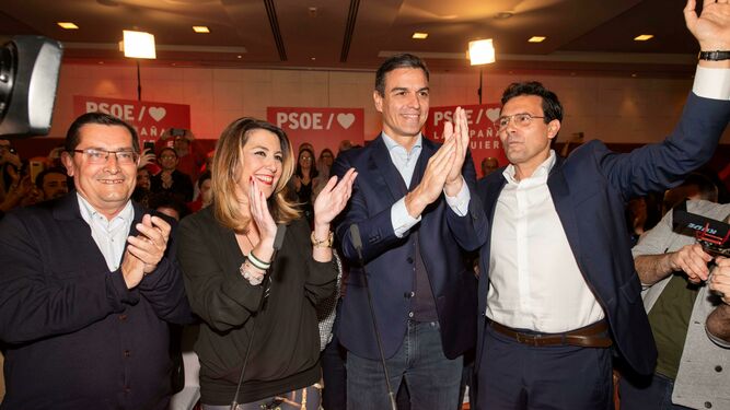 Pepe Entrena, Susana Díaz, Pedro Sánchez y Paco Cuenca en las Municipales de 2019.
