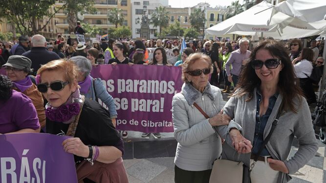 Im&aacute;genes de la manifestaci&oacute;n  por el D&iacute;a de la Mujer en Algeciras