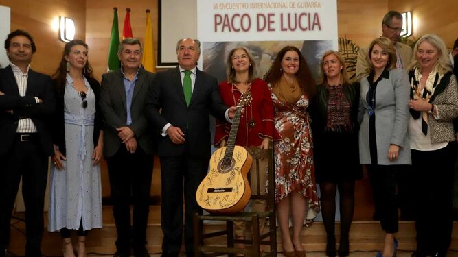 Un momento de la presentación del Encuentro Internacional de Guitarra Paco de Lucía