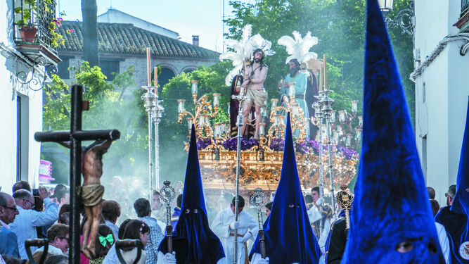 Coronación de Espinas, el Domingo de Ramos en Carmona.