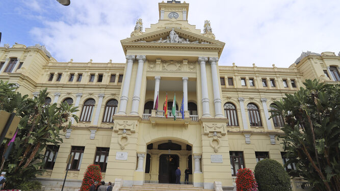 Fachada del Ayuntamiento de Málaga inaugurado en 1919.