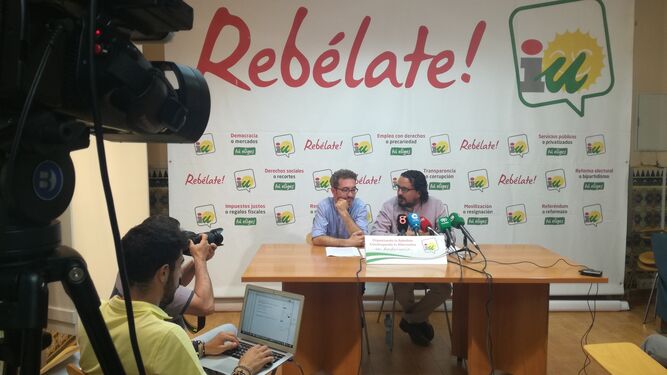 Daniel Pérez y Fernando Macías en la rueda de prensa de este martes.